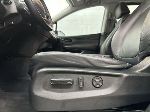 Used 2023 Honda Odyssey Touring image 27