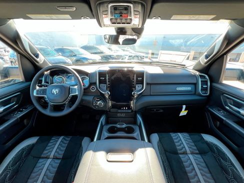 New 2025 RAM 1500 Big Horn image 9