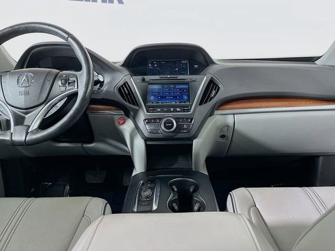 Used 2017 Acura MDX SH-AWD w/ Advance Package image 29