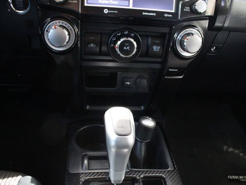 Certified 2024 Toyota 4Runner TRD Off-Road AWD/4WD image 39