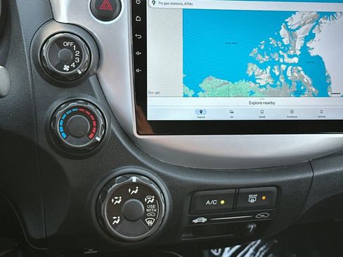 Used 2012 Honda Fit Sport image 19