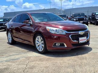 Used 2015 Chevrolet Malibu LT w/ Leather Package FWD video 2
