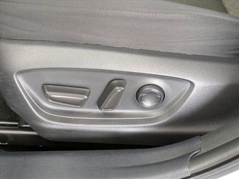 Used 2020 Toyota Camry LE w/ Sunroof Package image 19