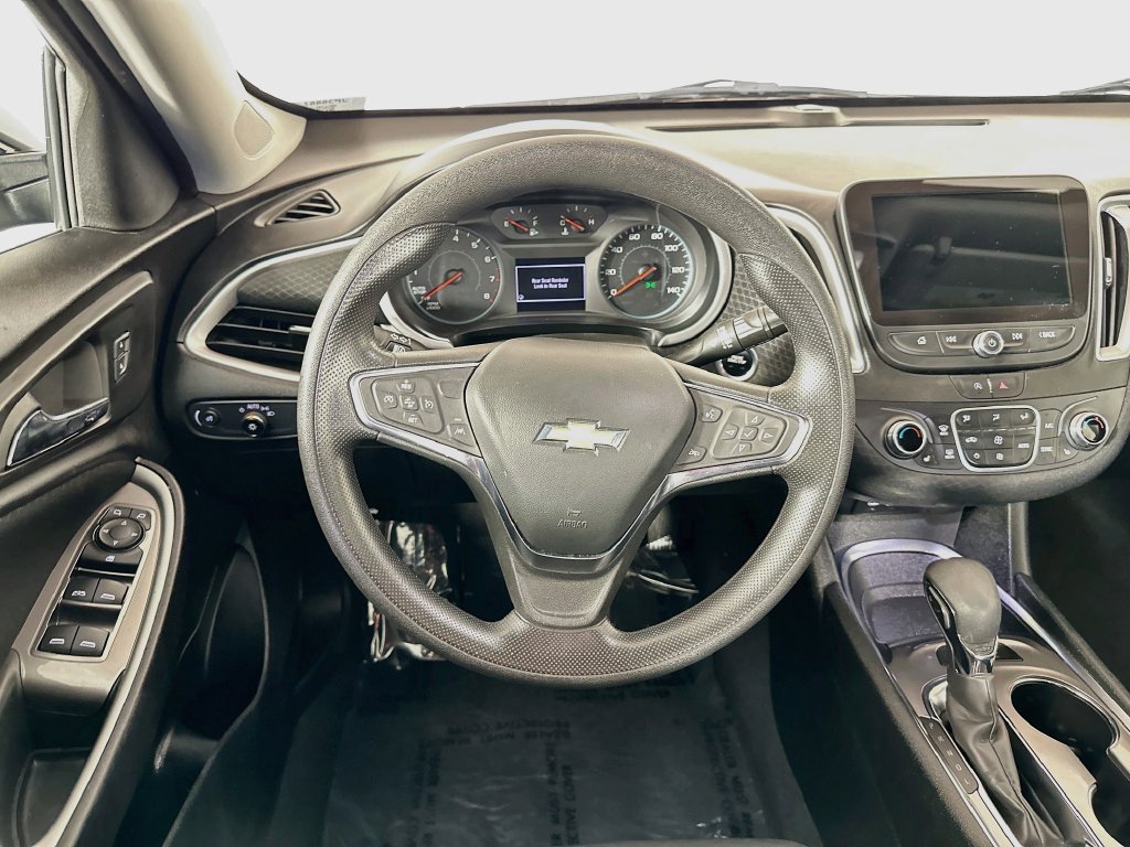 Used 2024 Chevrolet Malibu LT FWD image 30