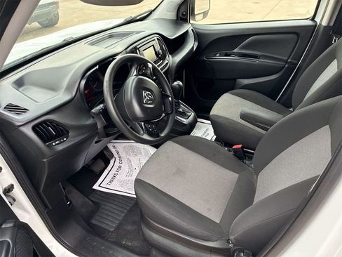 Used 2020 RAM ProMaster City Tradesman image 10