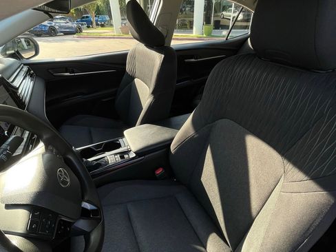 Used 2025 Toyota Camry LE FWD image 23