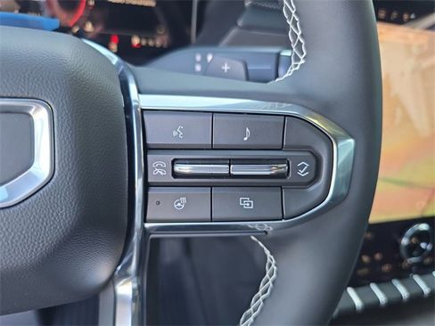 New 2026 GMC Acadia Denali w/ Super Cruise Package image 26