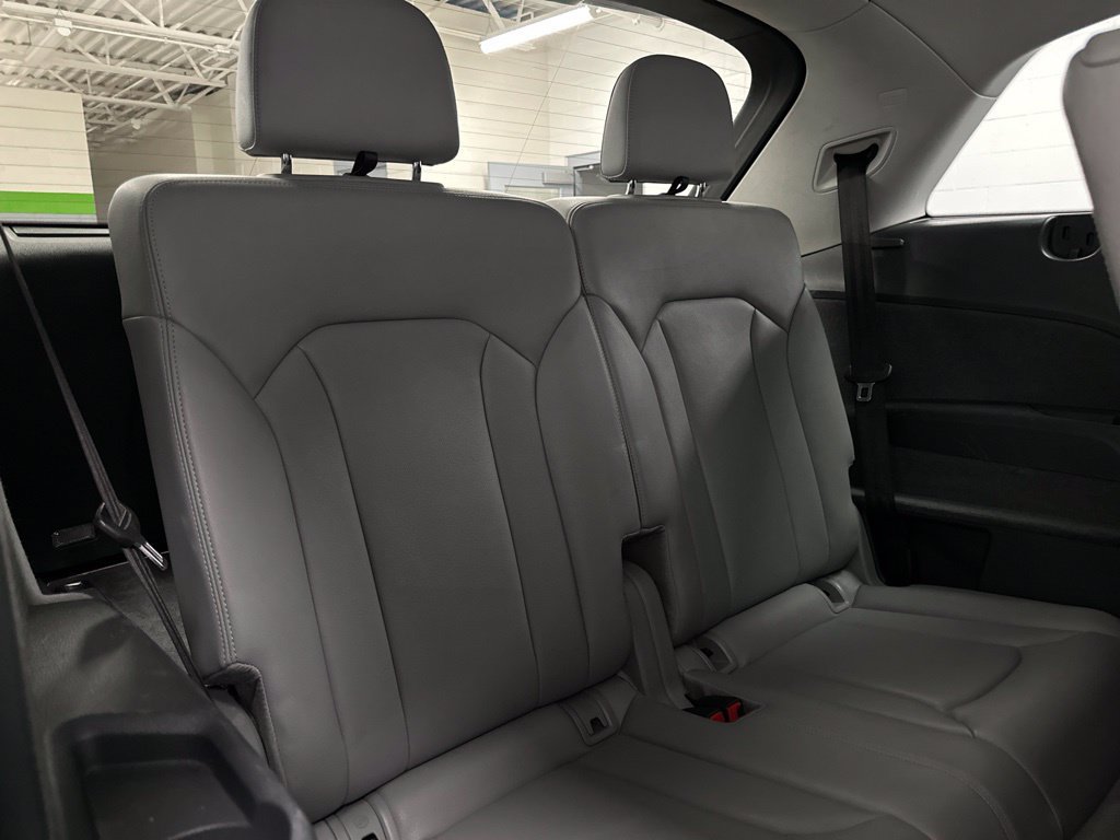 Used 2018 Audi Q7 2.0T Premium Plus w/ Premium Plus Package AWD/4WD image 25