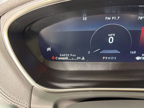 Used 2020 Lincoln Nautilus Reserve FWD image 20