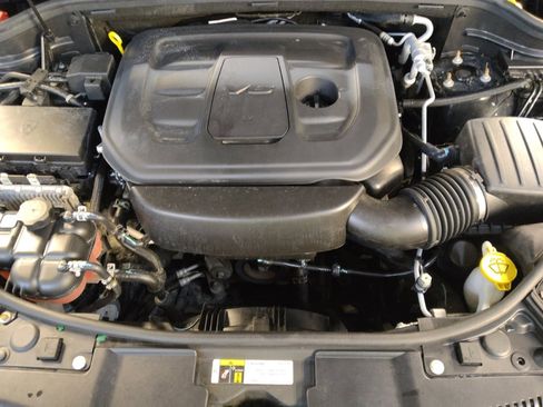 Used 2021 Dodge Durango SXT w/ 3rd Row Seating Group AWD/4WD image 30