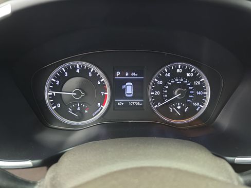 Used 2020 Hyundai Santa Fe SE image 18