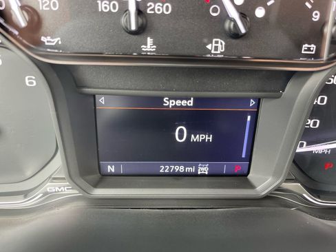 Used 2023 GMC Sierra 2500 SLE image 24