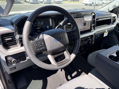 New 2026 Ford F350 XLT w/ XLT Premium Package AWD/4WD image 13