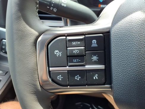 New 2026 Ford F350 Platinum w/ Platinum Plus Package AWD/4WD image 23