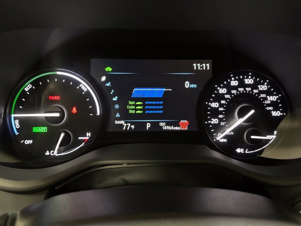 Used 2026 Toyota Sienna LE FWD image 23