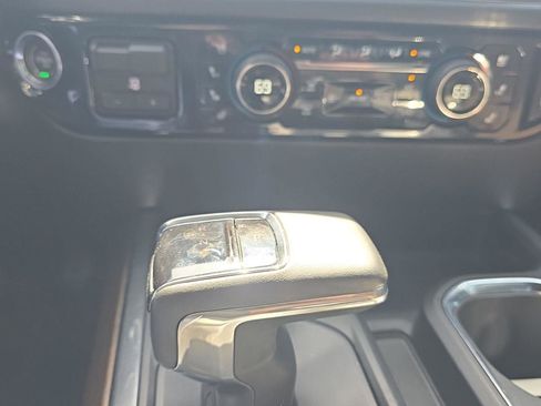 Used 2024 Chevrolet Silverado 1500 High Country w/ Technology Package image 30