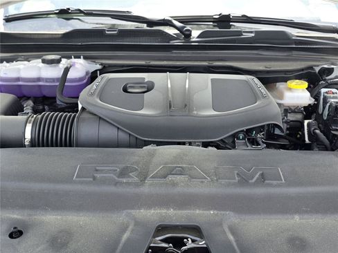 New 2026 RAM 1500 Big Horn AWD/4WD image 33
