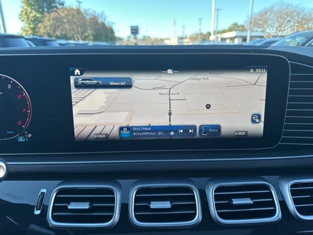 Used 2025 Mercedes-Benz GLS 450 4MATIC image 11