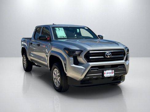 New 2026 Toyota Tacoma SR image 3