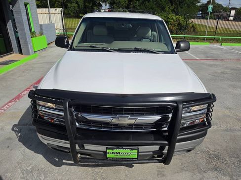 Used 2002 Chevrolet Suburban LS RWD image 64