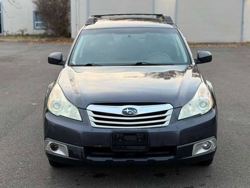 Used 2011 Subaru Outback 2.5i Premium w/ All-Weather Pkg image 10