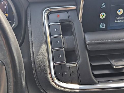 Used 2022 Chevrolet Tahoe LT w/ Luxury Package image 24