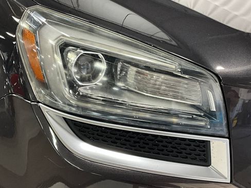 Used 2013 GMC Acadia SLT FWD image 29