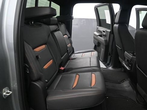 Used 2024 GMC Sierra 2500 AT4 w/ AT4 Premium Plus Package AWD/4WD image 16