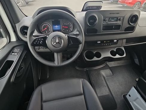 New 2026 Mercedes-Benz Sprinter 2500 image 11