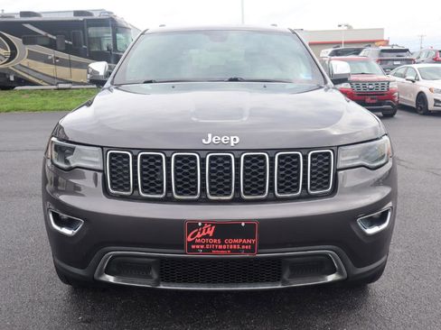 Used 2018 Jeep Grand Cherokee Limited AWD/4WD image 19