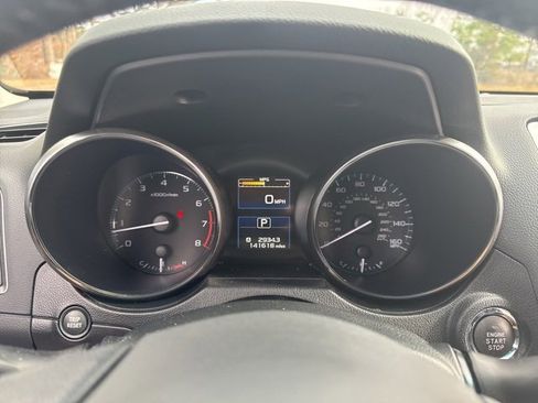 Used 2015 Subaru Outback 3.6R Limited image 9