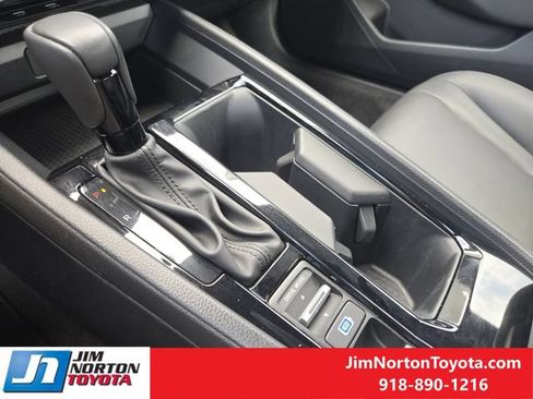 Used 2024 Honda Accord Sport image 21