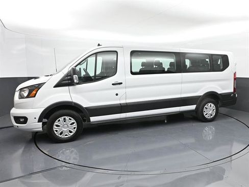 Used 2024 Ford Transit 350 XLT RWD image 33