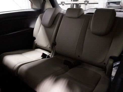 Certified 2024 Honda Odyssey EX-L image 19