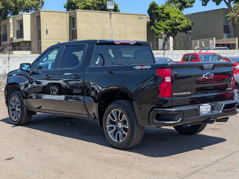 Certified 2022 Chevrolet Silverado 1500 RST AWD/4WD image 10