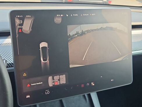 Used 2022 Tesla Model Y Performance AWD/4WD image 19