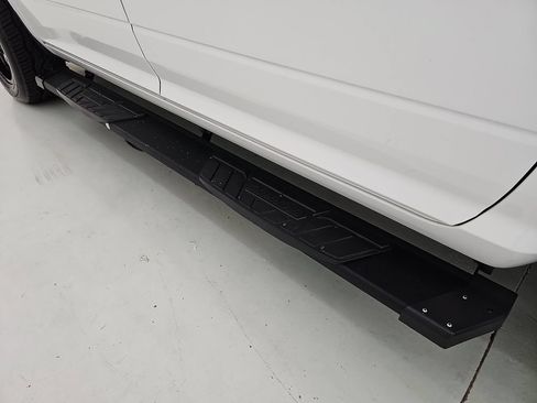 Used 2019 RAM 1500 Classic SLT RWD image 44