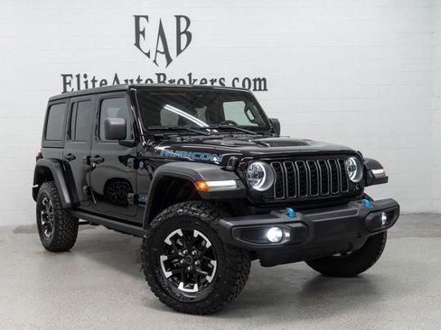 Used 2025 Jeep Wrangler Unlimited Rubicon 4xe AWD/4WD image 47