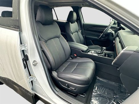 Used 2025 MAZDA CX-50 AWD 2.5 S w/ Premium Plus Pkg image 29