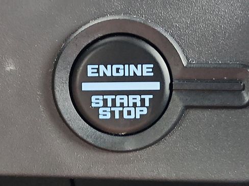 Used 2025 Ford Bronco Badlands AWD/4WD image 23