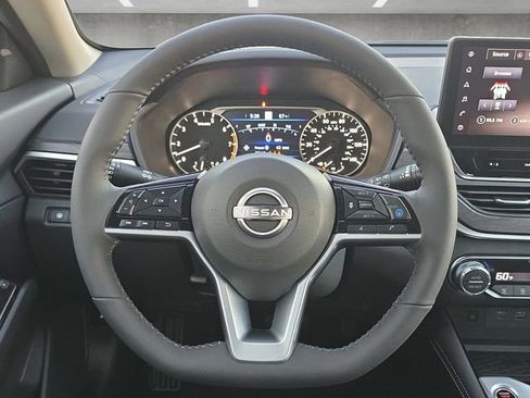 New 2025 Nissan Altima 2.5 SL image 21