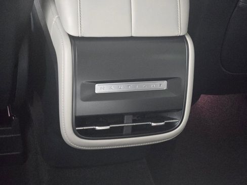 New 2026 Lincoln Nautilus Premier w/ Jet Appearance Package image 16