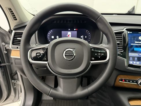 Certified 2023 Volvo XC90 B6 Plus w/ Protection Package Premier AWD/4WD image 15