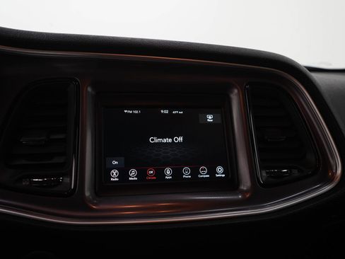 Used 2022 Dodge Challenger GT AWD/4WD image 21