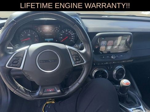 Used 2016 Chevrolet Camaro SS image 4