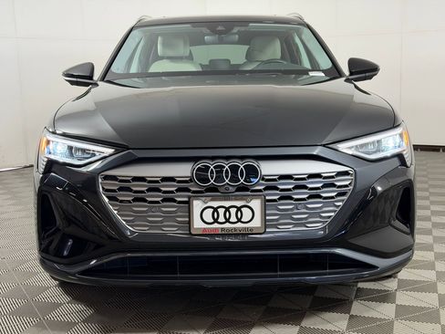 Used 2024 Audi Q8 e-tron Premium Plus w/ Premium Plus Package AWD/4WD image 6