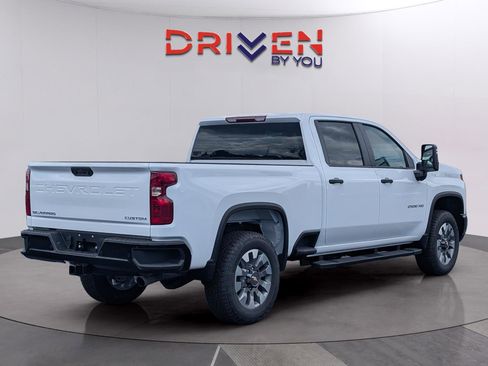 New 2026 Chevrolet Silverado 2500 Custom w/ Custom Value Package AWD/4WD image 5
