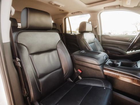 Used 2018 Chevrolet Tahoe LT image 38