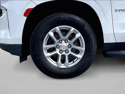 Certified 2021 Chevrolet Tahoe LS RWD image 10