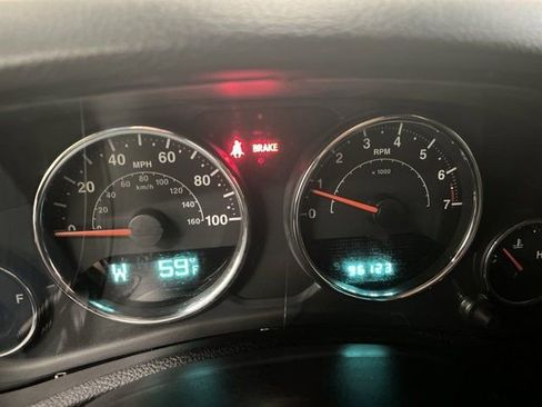 Used 2013 Jeep Wrangler Sport image 14